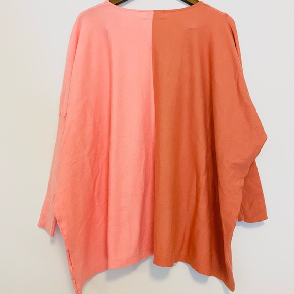 Petal & Pup two-toned colour block V-neck pullover sweater NWT - Picture 4 of 4